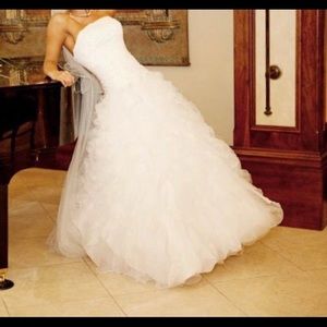 Wedding gown